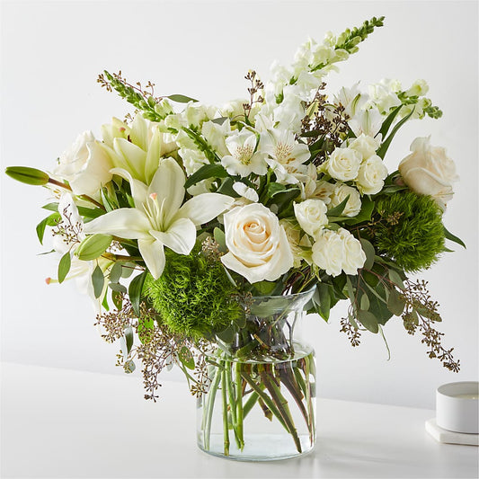Fresh Linen Bouquet – SHASTA DAISY'S FLORIST & BOUTIQUE, Mobile AL
