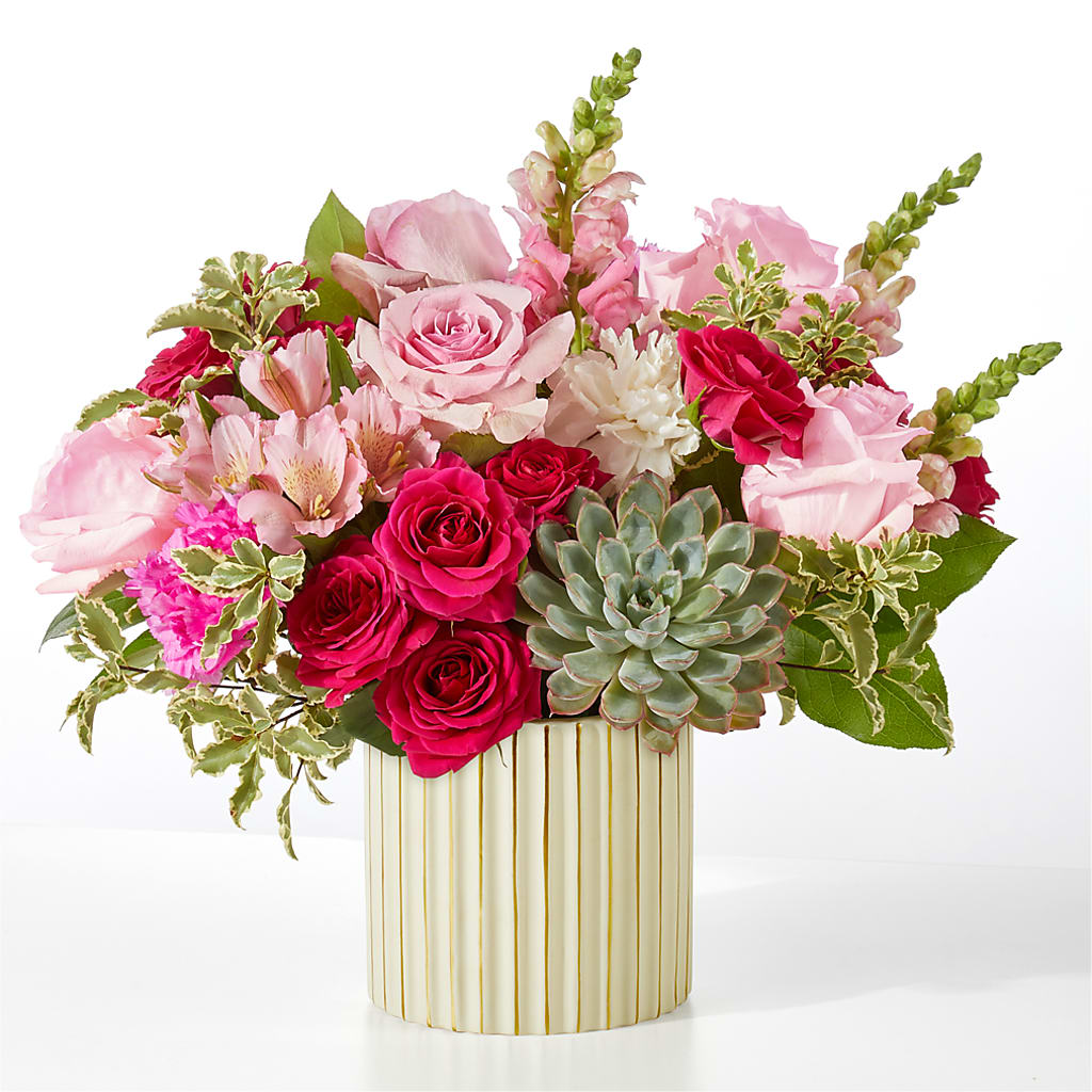 Magenta Musings Bouquet – SHASTA DAISY'S FLORIST & BOUTIQUE, Mobile AL