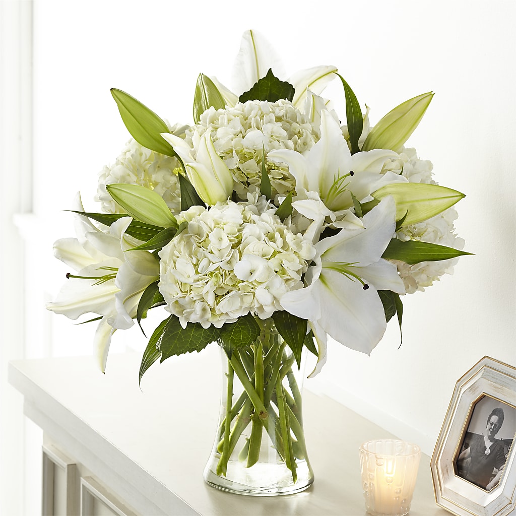 Compassionate Lily Bouquet – SHASTA DAISY'S FLORIST & BOUTIQUE, Mobile AL