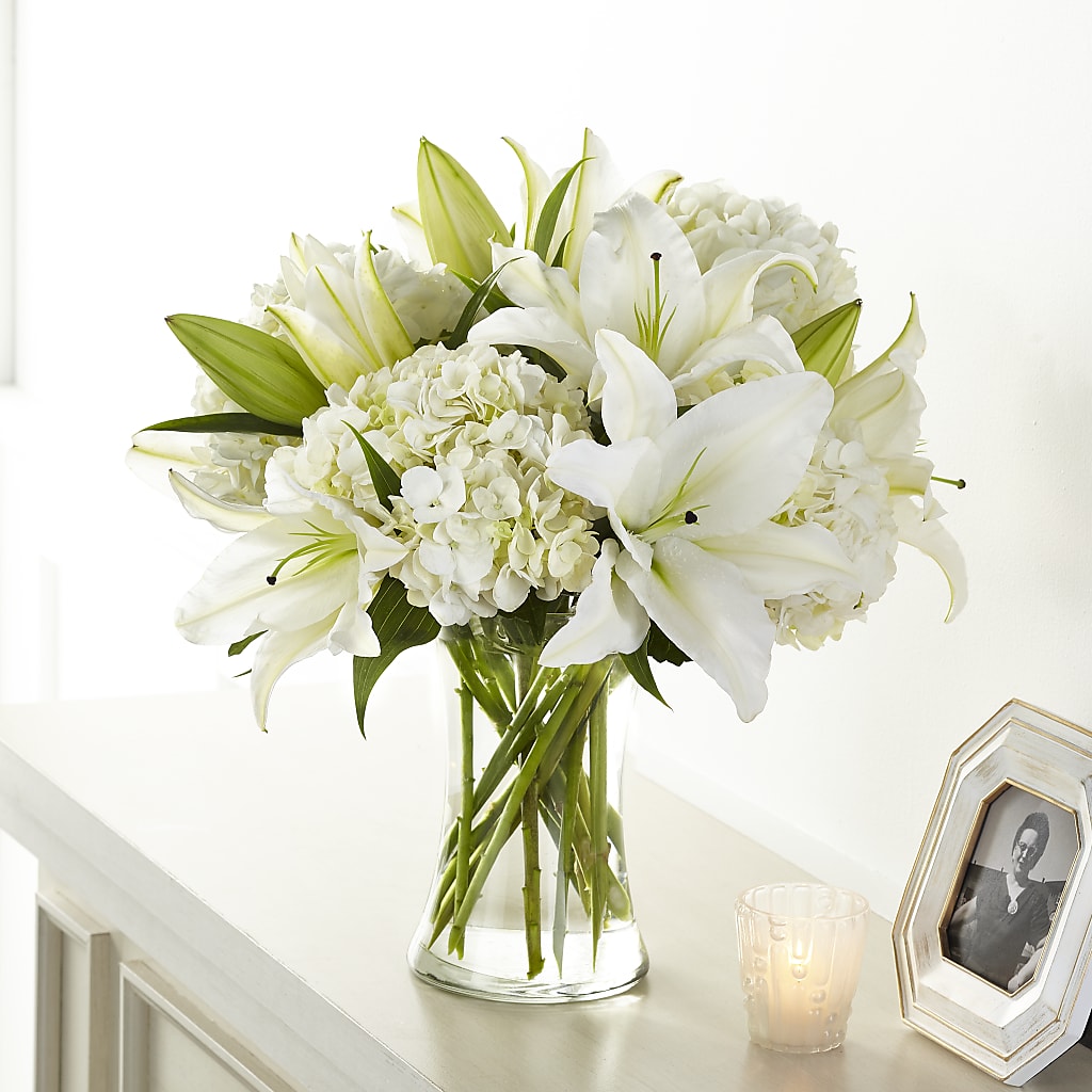 Compassionate Lily Bouquet – SHASTA DAISY'S FLORIST & BOUTIQUE, Mobile AL