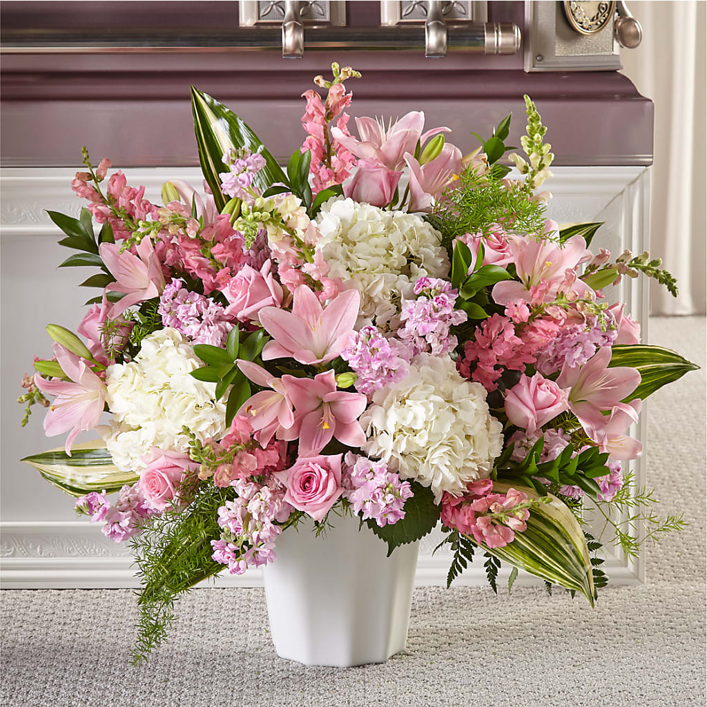 Simply Serene Floor Basket – SHASTA DAISY'S FLORIST & BOUTIQUE, Mobile AL