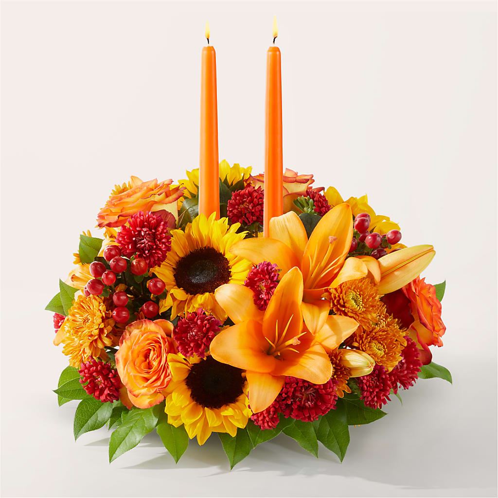 Grateful Centerpiece – SHASTA DAISY'S FLORIST & BOUTIQUE, Mobile AL