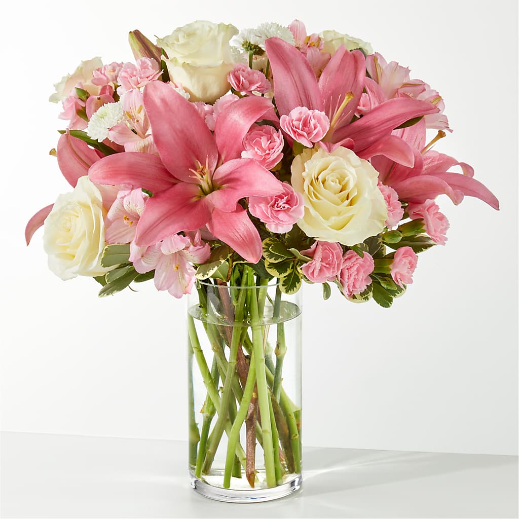 Piece of Cake Bouquet – SHASTA DAISY'S FLORIST & BOUTIQUE, Mobile AL
