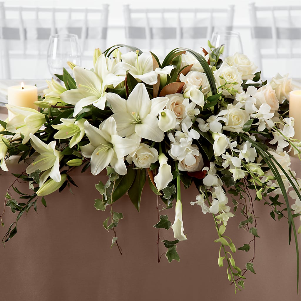 the white lily boutique White Linen Arrangement – flower arrangement | Mobile, AL