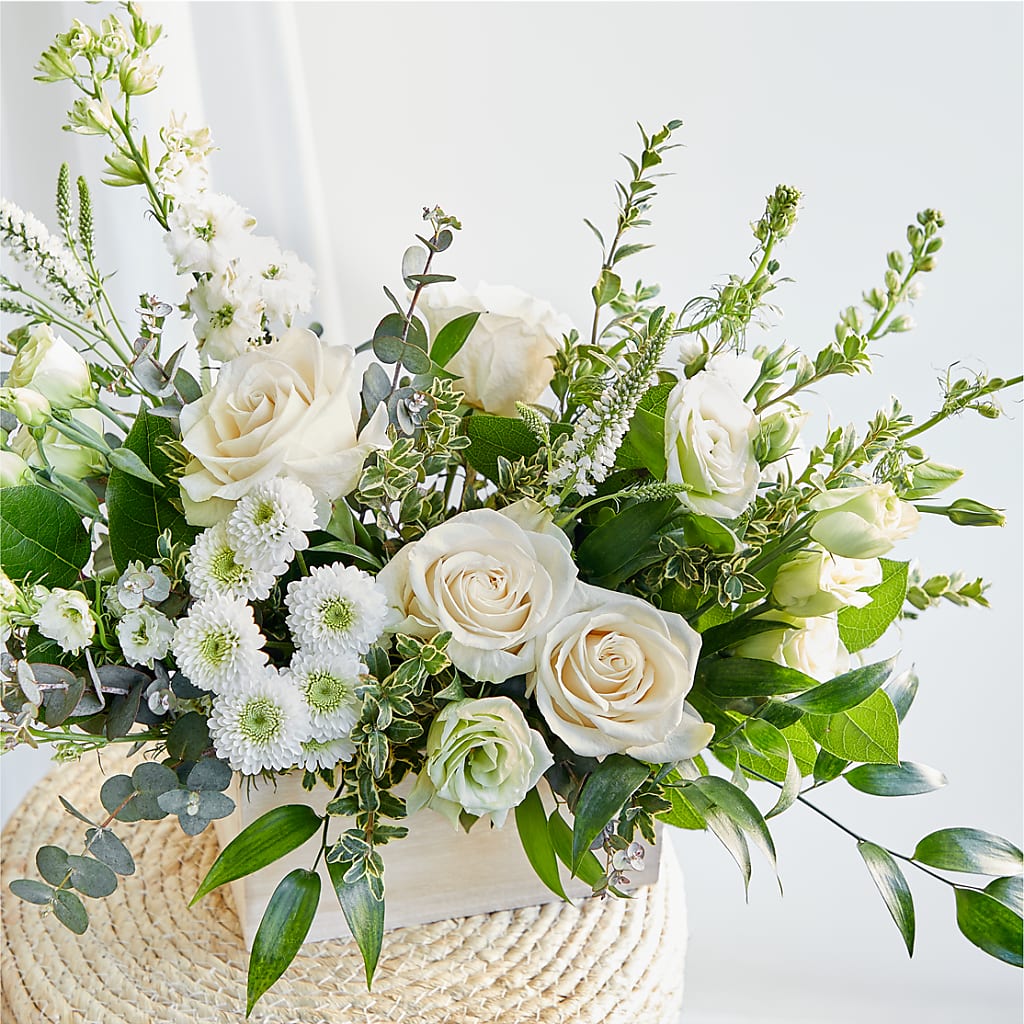 Cashmere Bouquet – SHASTA DAISY'S FLORIST & BOUTIQUE, Mobile AL