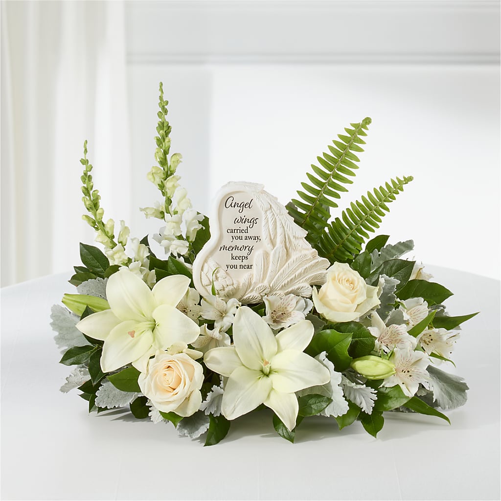Holding You Close Arrangement – SHASTA DAISY'S FLORIST & BOUTIQUE, Mobile AL