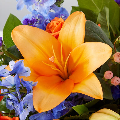 Radiant Citrus Box Bouquet – SHASTA DAISY'S FLORIST & BOUTIQUE, Mobile AL