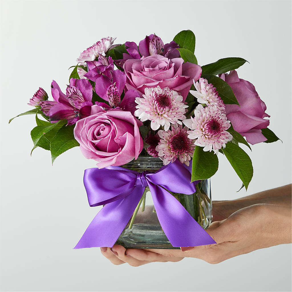 Sugarplum Bouquet – SHASTA DAISY'S FLORIST & BOUTIQUE, Mobile AL