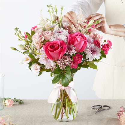 Pink Ribbon - A Florist Original – SHASTA DAISY'S FLORIST & BOUTIQUE, Mobile AL