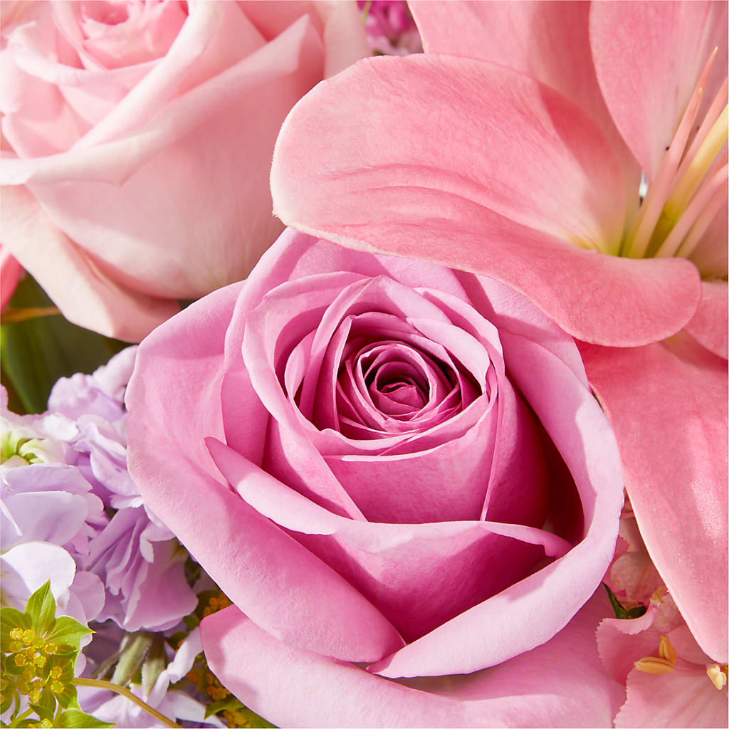 The Crown Jewel Bouquet – SHASTA DAISY'S FLORIST & BOUTIQUE, Mobile AL