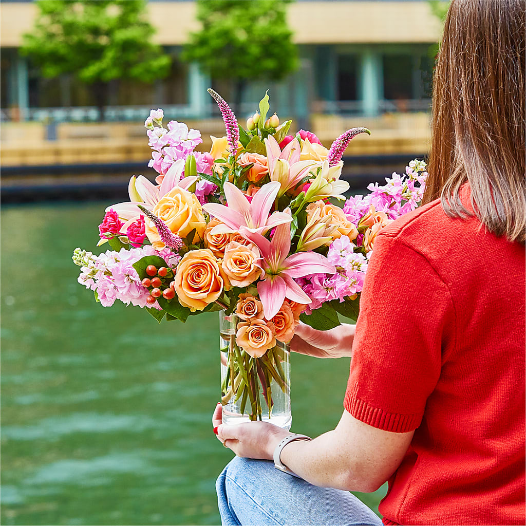 Bisous Bouquet – SHASTA DAISY'S FLORIST & BOUTIQUE, Mobile AL