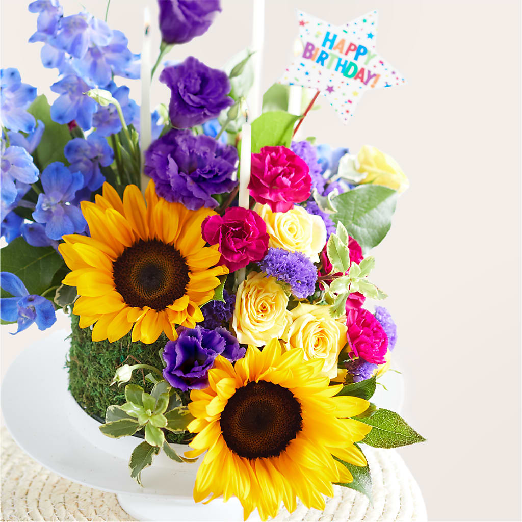 Star of the Day Floral Cake – SHASTA DAISY'S FLORIST & BOUTIQUE, Mobile AL