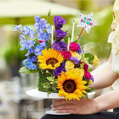 Star of the Day Floral Cake – SHASTA DAISY'S FLORIST & BOUTIQUE, Mobile AL