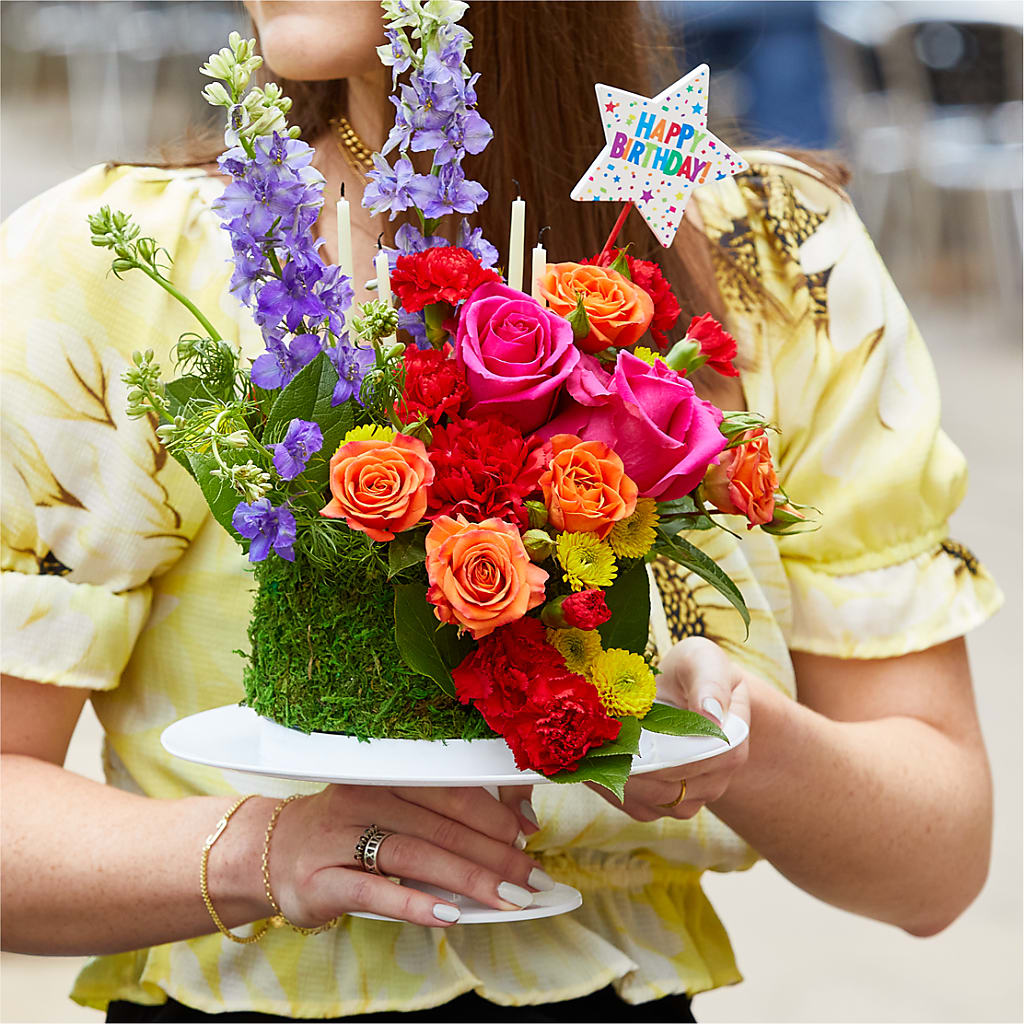 Best Year Yet Floral Cake – SHASTA DAISY'S FLORIST & BOUTIQUE, Mobile AL