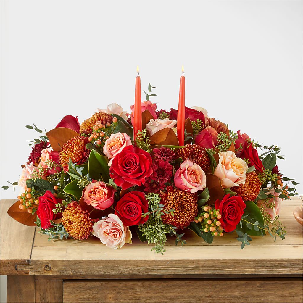 Gather Near Centerpiece – SHASTA DAISY'S FLORIST & BOUTIQUE, Mobile AL