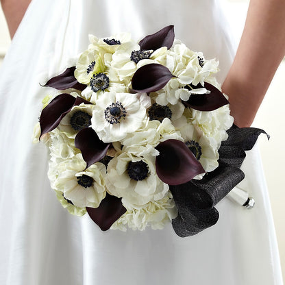 To Have and To Hold Bouquet – SHASTA DAISY'S FLORIST & BOUTIQUE, Mobile AL
